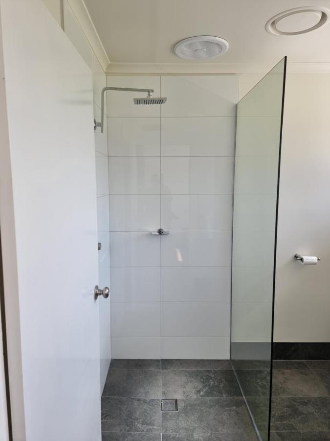 הלס גאפ The Rocks Apartments מראה חיצוני תמונה