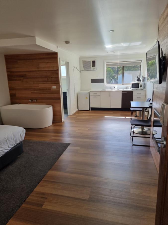 הלס גאפ The Rocks Apartments מראה חיצוני תמונה