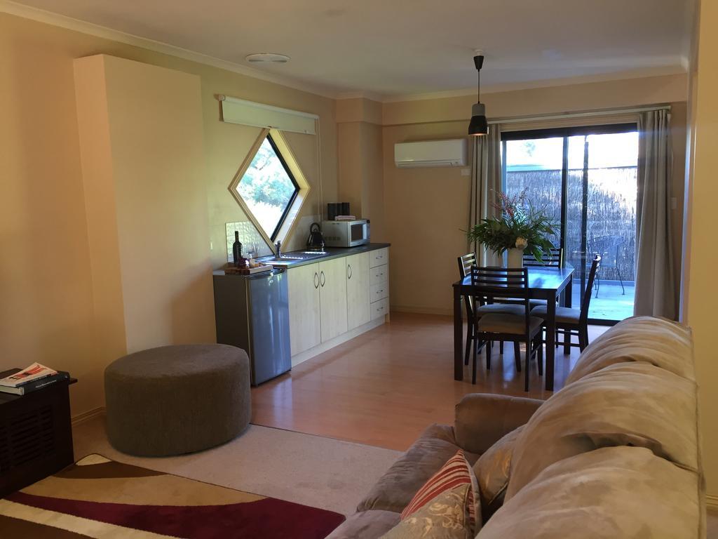 הלס גאפ The Rocks Apartments מראה חיצוני תמונה
