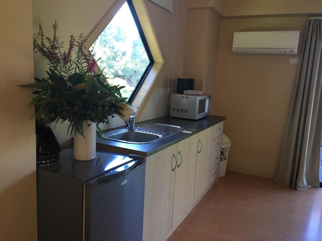 הלס גאפ The Rocks Apartments מראה חיצוני תמונה